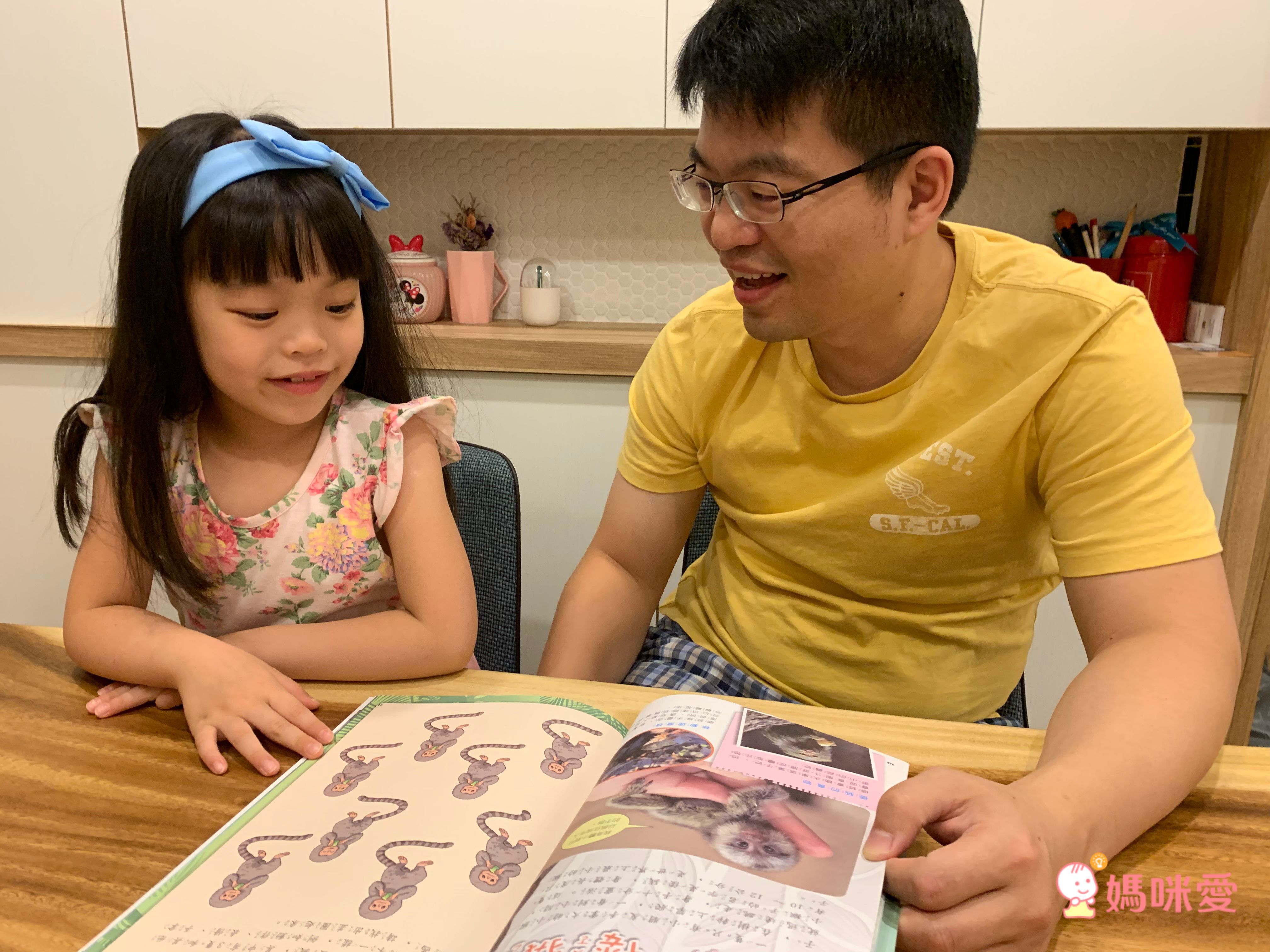 小牛頓科學教育有限公司 - PLAY&LEARN套書-平裝/附注音/貼紙+紙卡-全彩 (5-8歲)-全套二冊