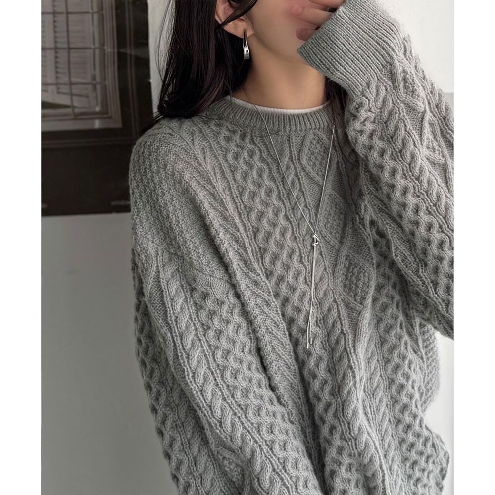 經典圓領麻花編織素面毛衣-灰