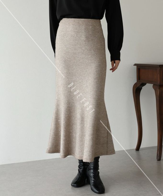 日本 BLUE EAST - 閃耀亮片針織美型魚尾裙-黑