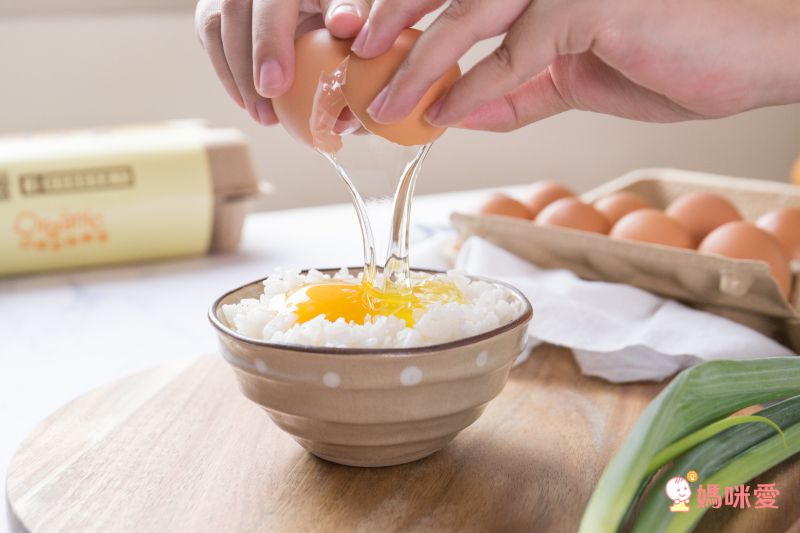 全團免運！【有機鮮有蛋】Q彈咬勁、濃郁的蛋黃香【滴雞精】零膽固醇，滴滴純粹