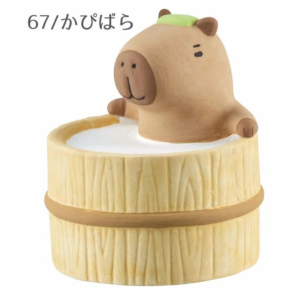 日本 DECOLE - 療癒精油陶土擴香石小公仔擺飾-冬日泡湯款-水豚 (約φ5.8x6.4cｍ)