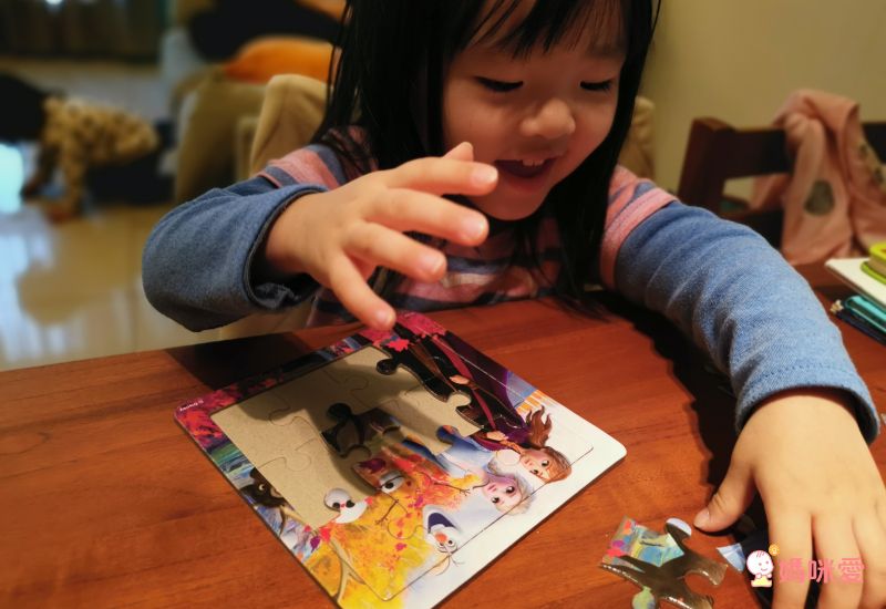 木製拼圖盒-多美小汽車