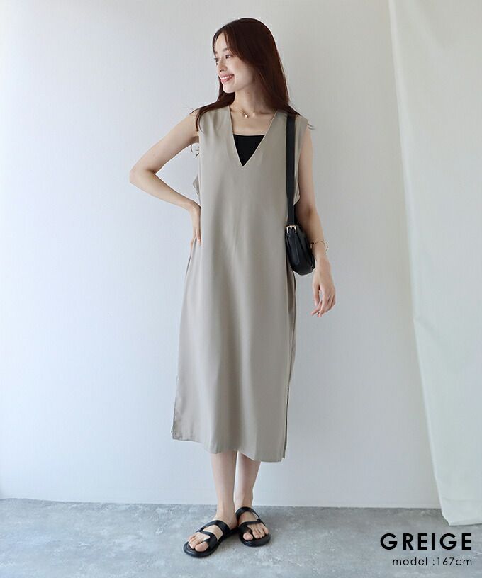 日本 BLUE EAST - 2WAY率性簡約V領連身洋裝/背心裙-黑