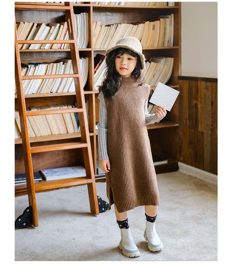 森林系半高領針織背心連身裙-咖啡色