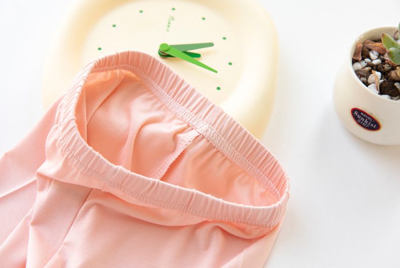 FANMOU - 莫代爾透氣七分內搭褲-甜美花朵-灰色-滾邊顏色隨機