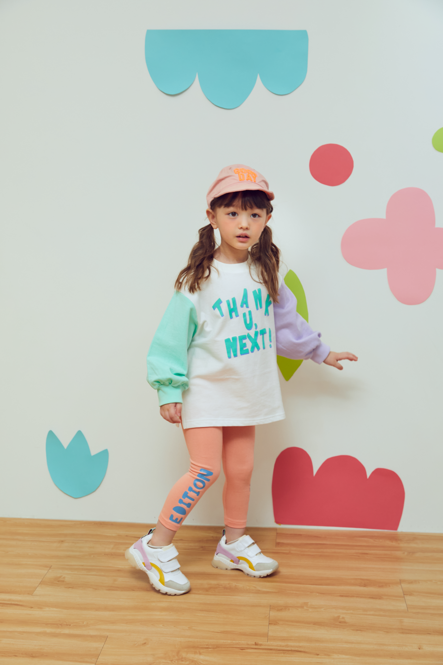 韓國 MINIATURE - THANK U, NEXT! 拼接色長版T-紫X綠