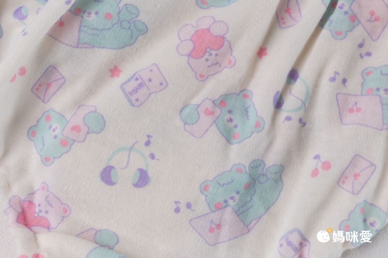 日本西松屋 - 棉混透氣女孩內褲4件組-點點蝴蝶結