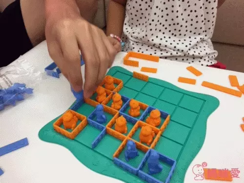 訓練小手抓握力！美國【Learning Resources 桌遊】