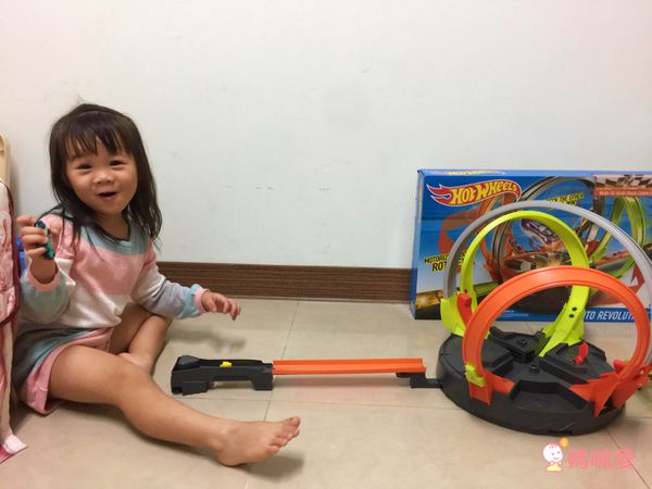 【美國 Hot Wheels 風火輪】❤ 獨家 $199 送攜帶收納盒 ❤ 買越多、送越多！