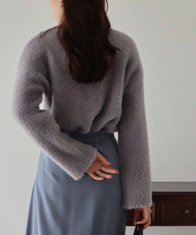 日本 BLUE EAST - 柔軟毛絨圓領毛衣-天使白