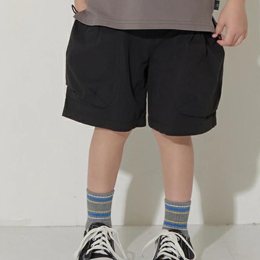 日本 b-ROOM - 大口袋寬鬆工裝風短褲-黑