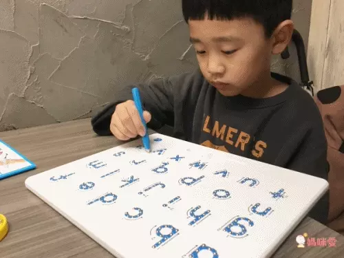 新生寶寶也能玩 ❤ 美國 Kid O 聲光玩具