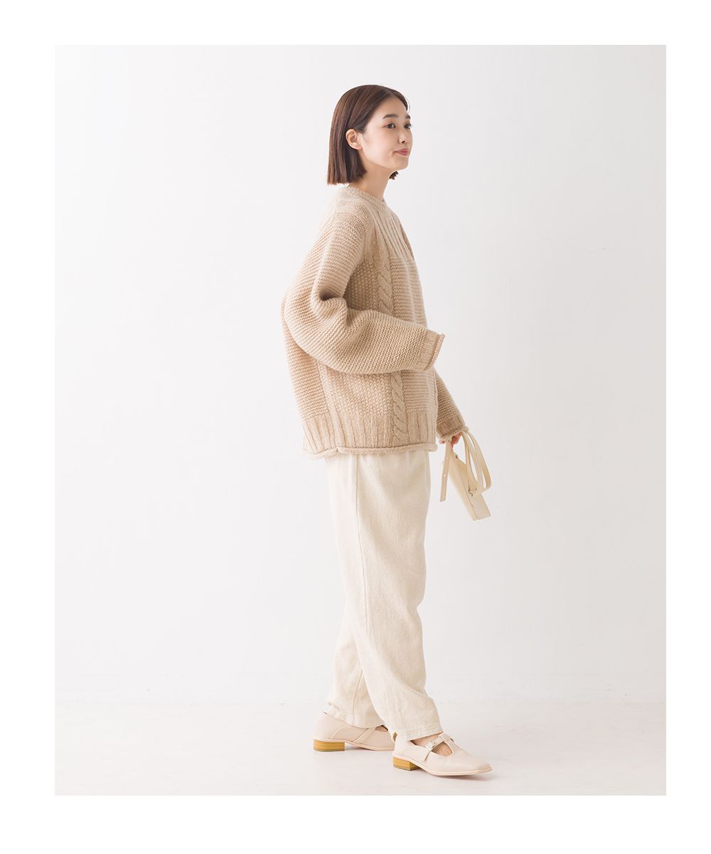 日本 OMNES - 100%羊毛設計感織紋毛衣-秋日棕