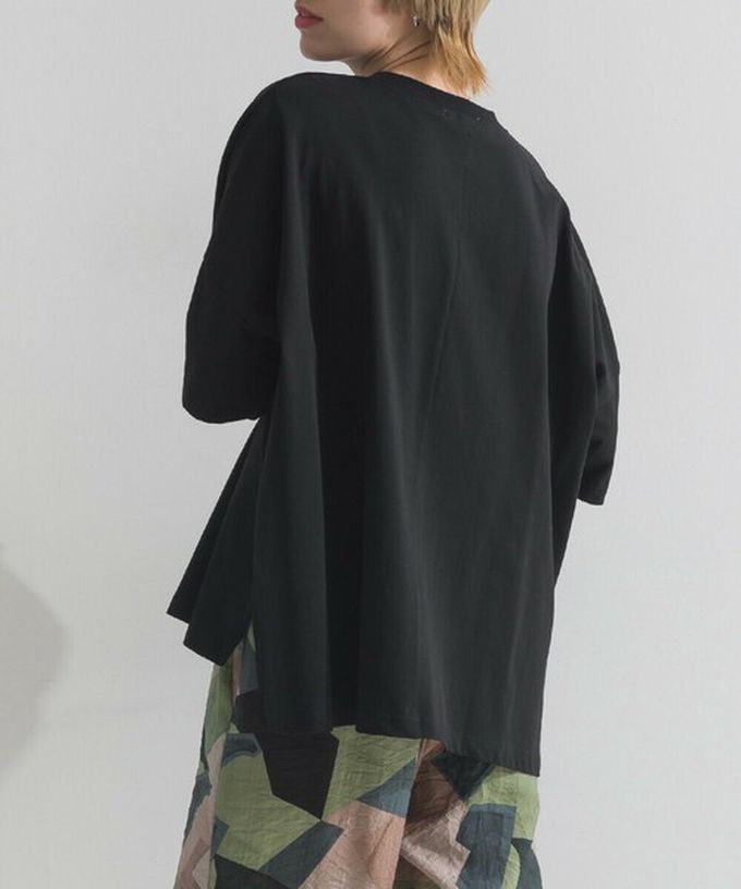 日本 le colis - 接觸冷感 金銀箔方塊印花T恤-黑