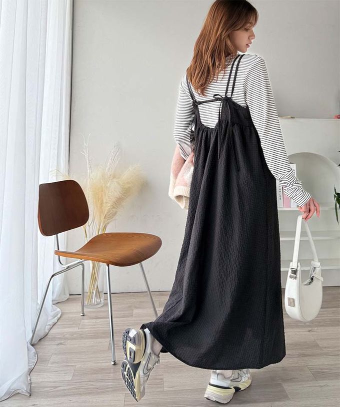 日本 Classical Elf - 成熟可愛感後綁帶吊帶洋裝-紋理-黑