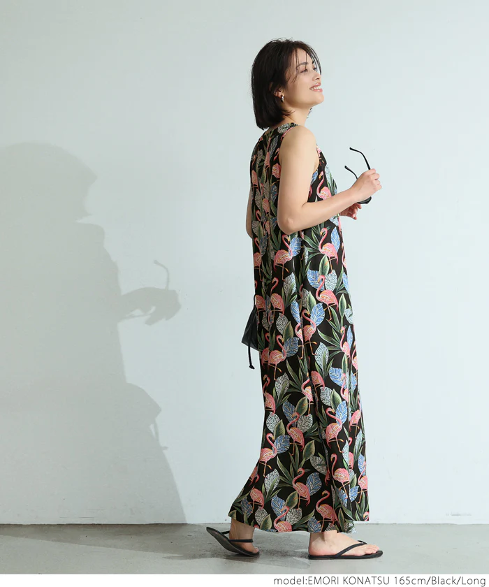 日本 COCA - 熱帶風情印花無袖洋裝-黑