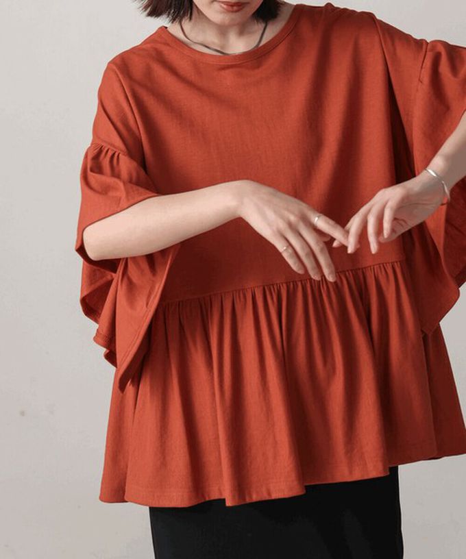 日本 Bab - 透氣嫘縈飄逸大寬袖上衣-杏棕