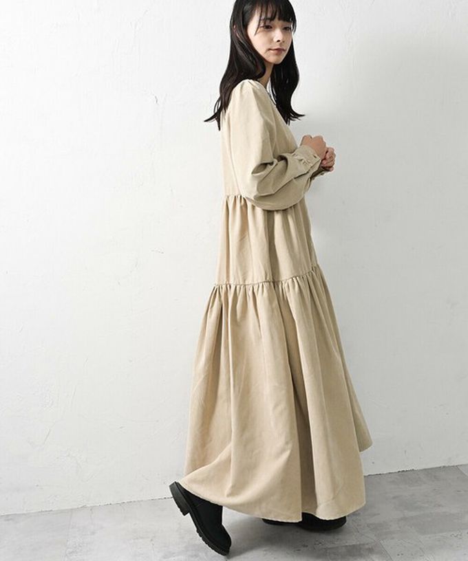 日本 ELENCARE DUE - V領拉鏈桃皮絨優美長袖洋裝-黑