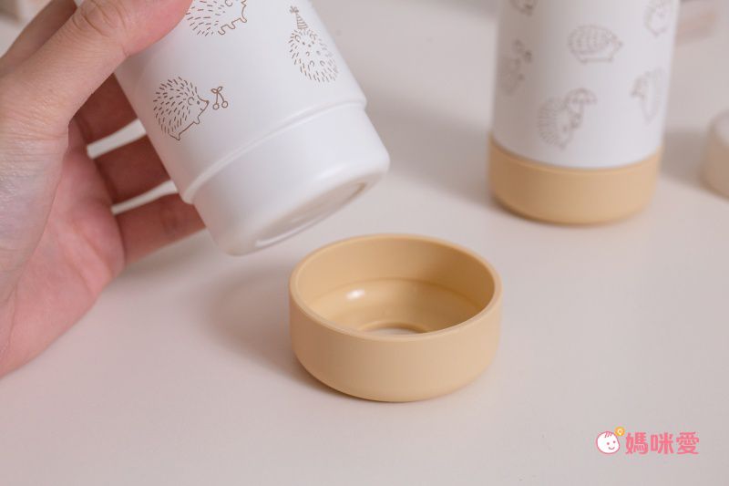 【日本 Richell 利其爾】大小童都愛用黑白水杯