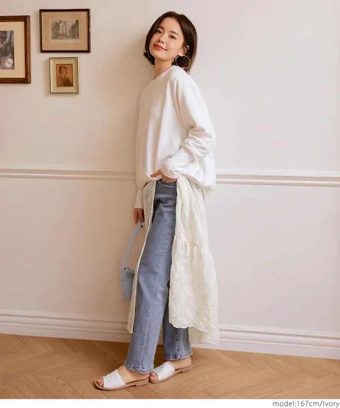 日本 COCA - V領花蕾絲透膚排扣罩衫/洋裝-米杏