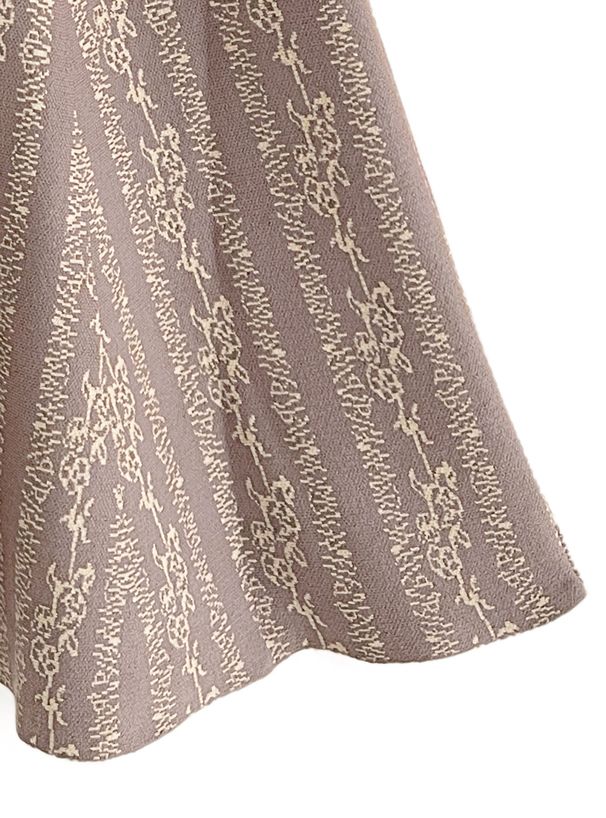 日本 GRL - 優雅花舞針織傘裙-淺沙杏 (M)