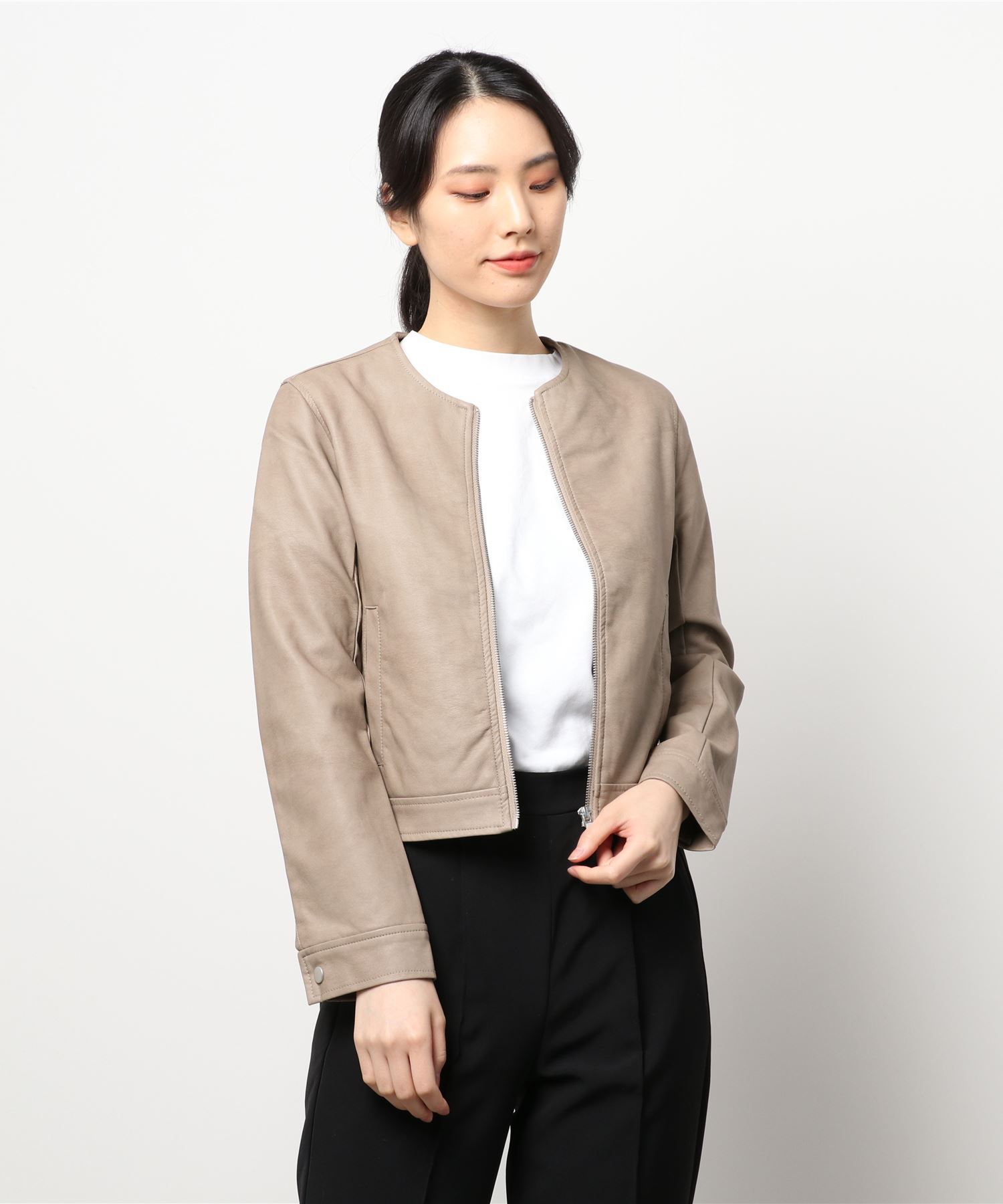 日本 Riche Glamour - 帥氣仿皮皮衣-圓領素面-焦糖