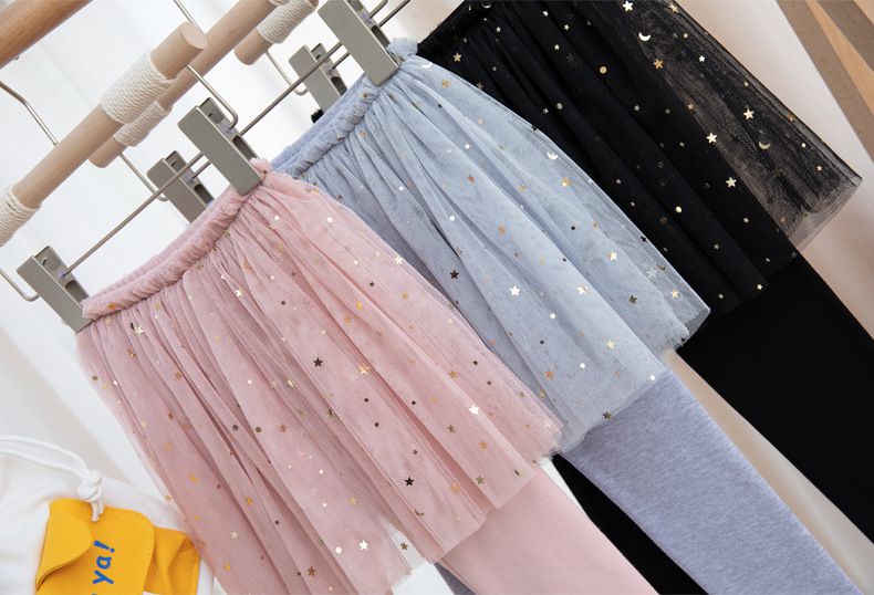 FANMOU - 假兩件亮片紗裙褲裙-星星亮片-黑色