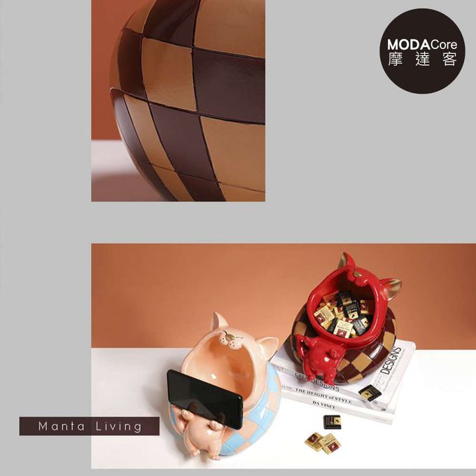 MODACore 摩達客 - 摩達客◉春節開運招財◉沙發大嘴紅色招財貓手機架擺飾_聚寶盆糖果收納好物-藍色