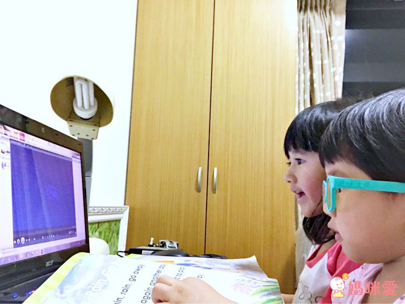 美國 Roshambo - Roshambo繽紛視界 抗藍光眼鏡-兒童款-綠白雙色-藍光片 (5-12Y)