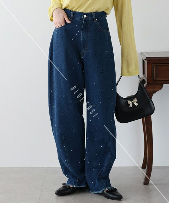 日本 BLUE EAST - 下襬流蘇閃耀愛心錐形美腳丹寧褲-淺藍