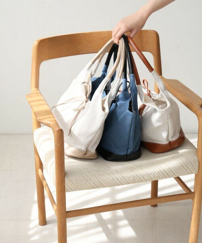 日本 Bab - 異素材成熟感蝴蝶結氣質手提包-白x焦糖棕