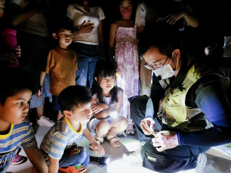 蟬說: 夕陽漫漫 Slowly Sunset Glamping - 平日入住-[豪華露營 5 米水滴帳]/四人房兩大床一泊二食再贈下午茶-12歲(含)以下孩童免費兩位可共食-優惠效期至 2024/01/31