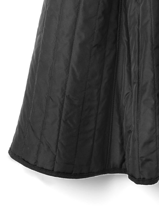 日本 GRL - 優雅絎縫立體修身傘裙-黑