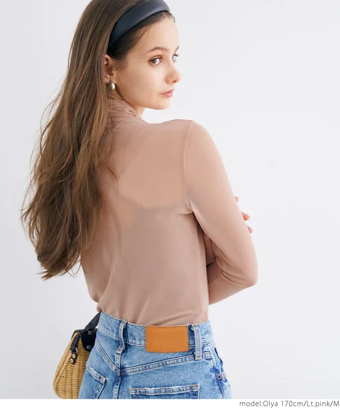 日本 COCA - 微透膚立領長袖上衣/內搭-深可可