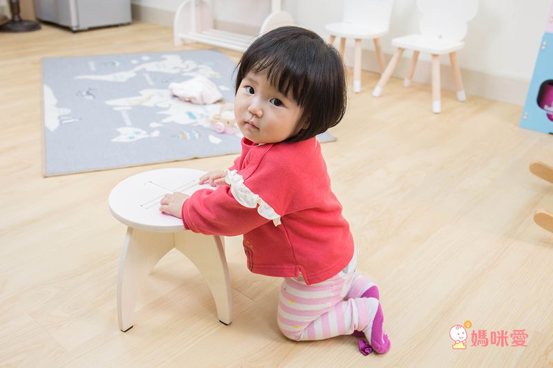 HELLO MONKEY - 兒童椅凳-粉藍