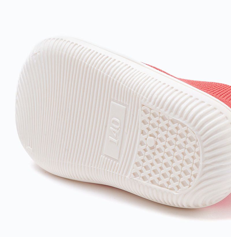 韓國 OZKIZ - 洞洞厚底/輕量/防滑兒童沙灘鞋/戲水鞋-藍