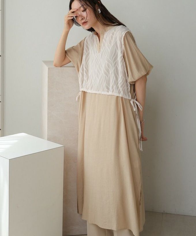 日本 Bab - 輕盈蕾絲緹花多層次短袖洋裝-卡其杏