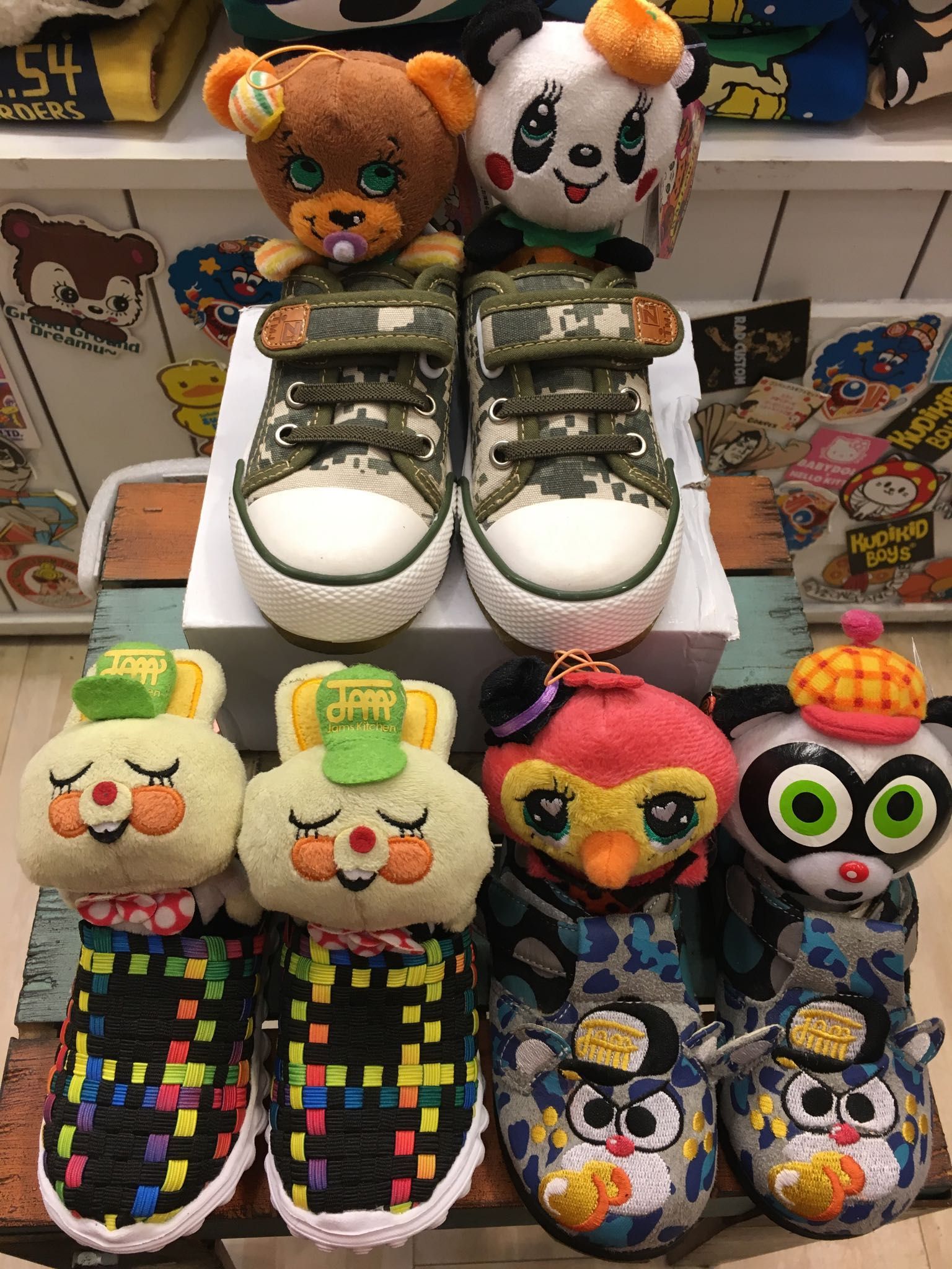 日本品牌童鞋