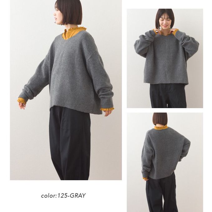 日本 OMNES - V領美型優雅混色感針織毛衣-淺卡其