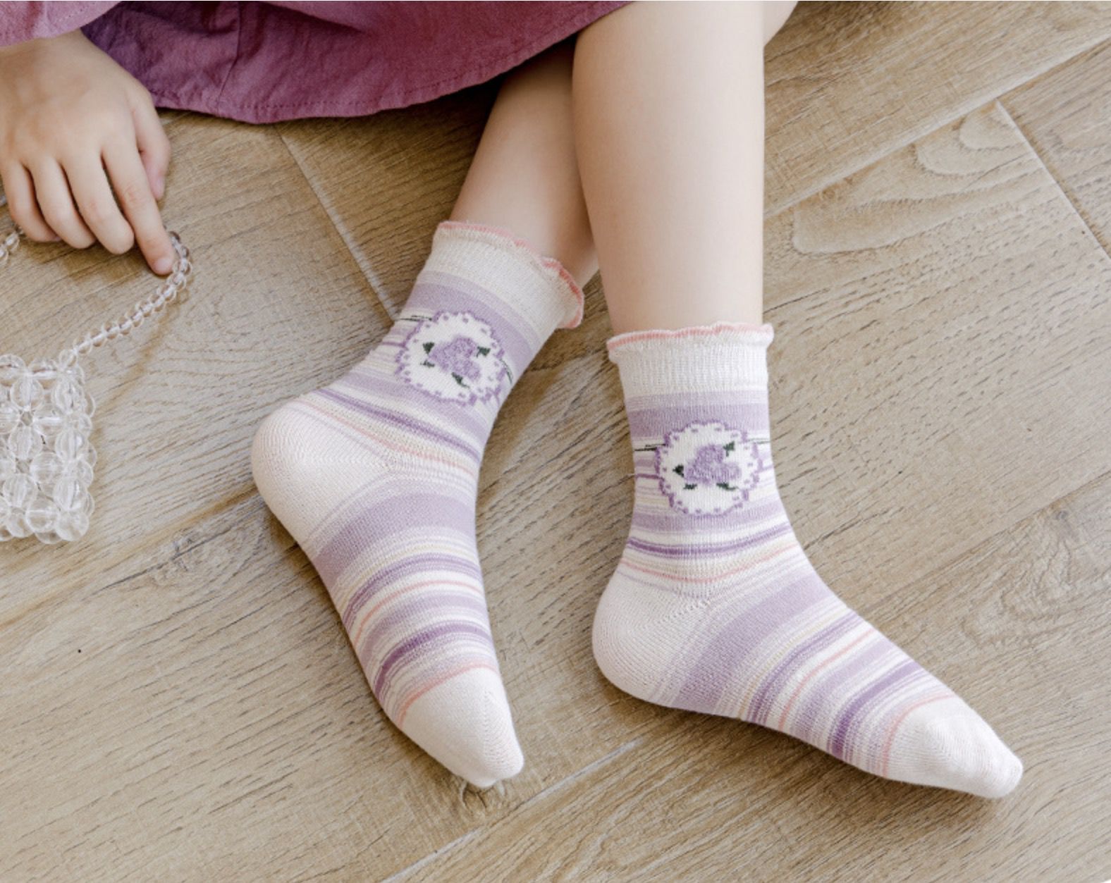 love, charlotte - 香芋玫瑰小兔子花邊中筒襪-5 雙一組