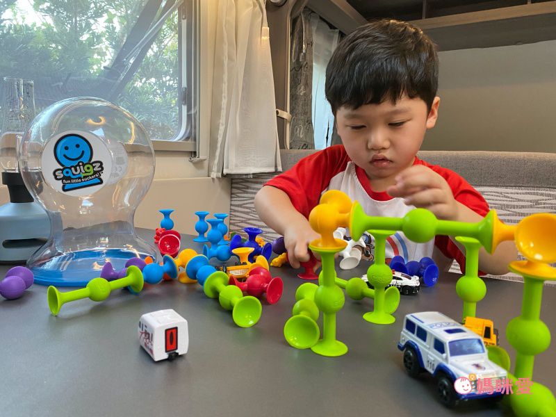 美國 FatBrain - 啵啵家族-24件