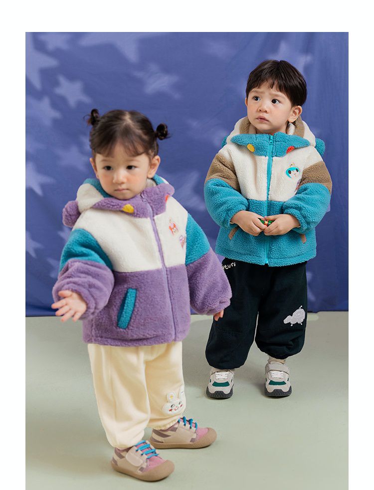 立體造型撞色羊羔絨連帽外套-UFO專員-藍色