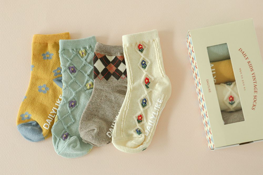 韓國 Daily Like - 兒童襪子/中筒襪4入組-復古花邊01