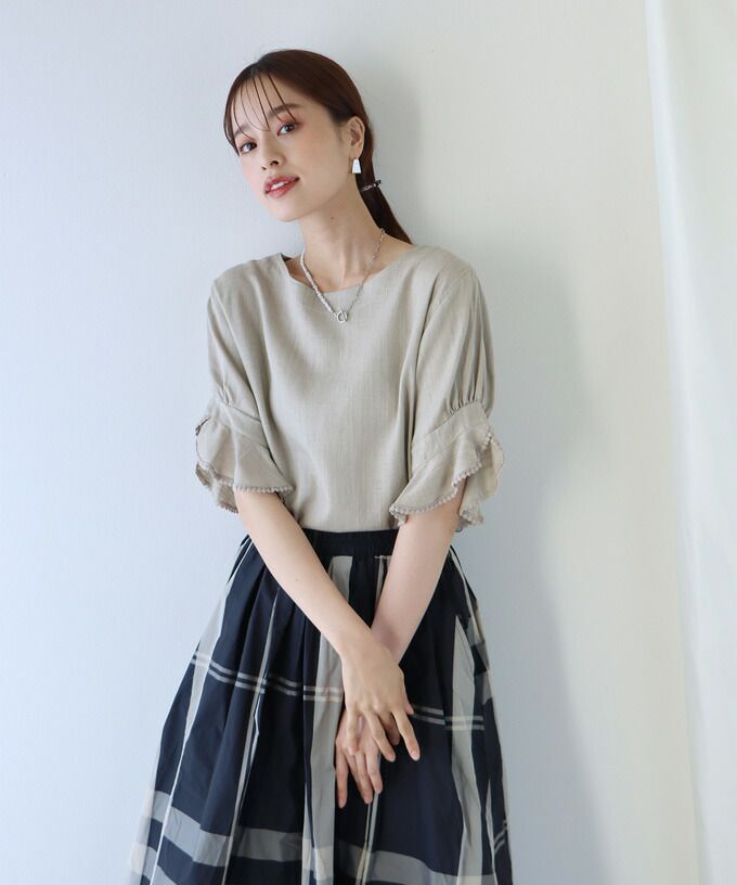 日本 BLUE EAST - 棉麻透氣涼爽短袖上衣-米杏