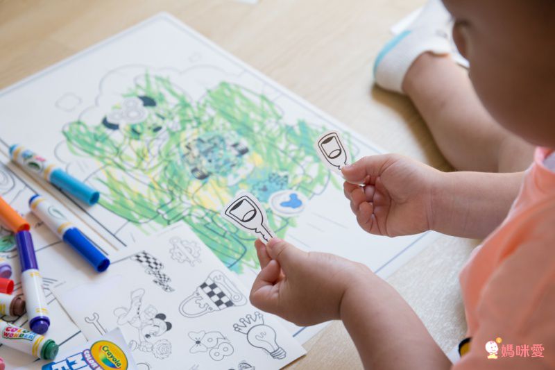 【迪士尼 ✖ 美國 Crayola 繪兒樂】39 折起！蠟筆、彩色筆、印章、著色本通通有