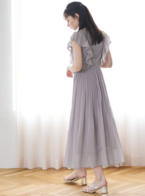 日本 GRL - 森林系胸前刺繡波浪袖洋裝-典雅黑
