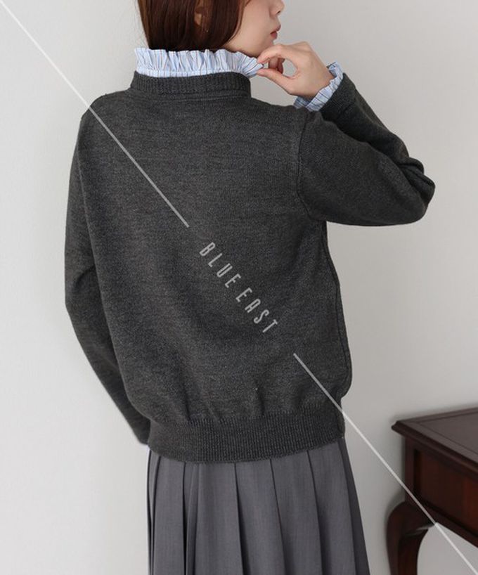 日本 BLUE EAST - 甜心假二件荷葉領金扣開襟衫-深咖啡 (M)