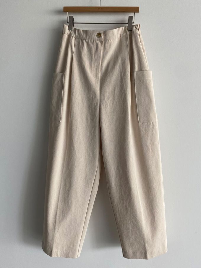 韓國女裝連線 - 鬆緊腰雙口袋錐形修飾長褲-米白 (FREE)