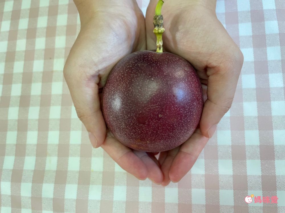 全團免運！【吊網特選香甜百香果】南投埔里直送，香甜多汁！