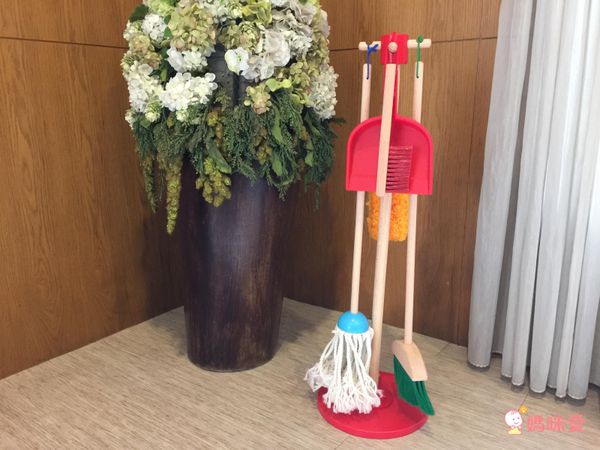 美國瑪莉莎 Melissa & Doug - MD 角色扮演-幼兒掃地清潔工具組